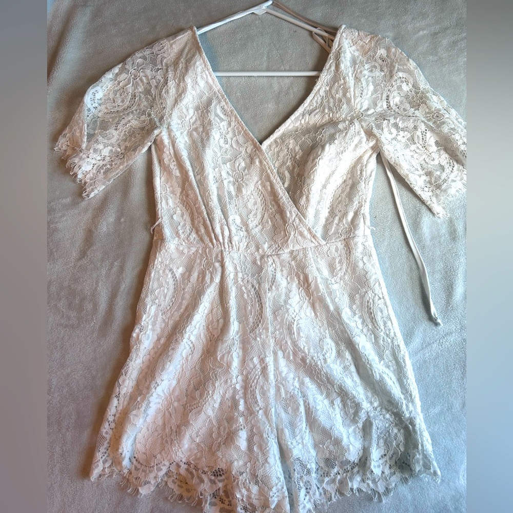 Mi Ami XXS White Romper